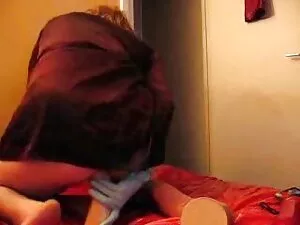 Chatte mature jouée, ... - 03:11 min.