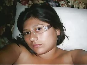 Ashley Renee à égali ... - 01:52 min.
